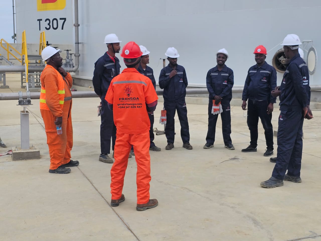 Equipa FRANSGA em operacao industrial